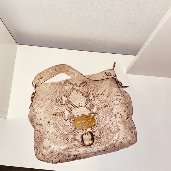 Michael Kors Leather Hobo Bag - Picture 6 of 8